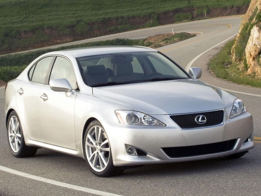  Lexus IS350 2005 года  (фото 62 из 82)